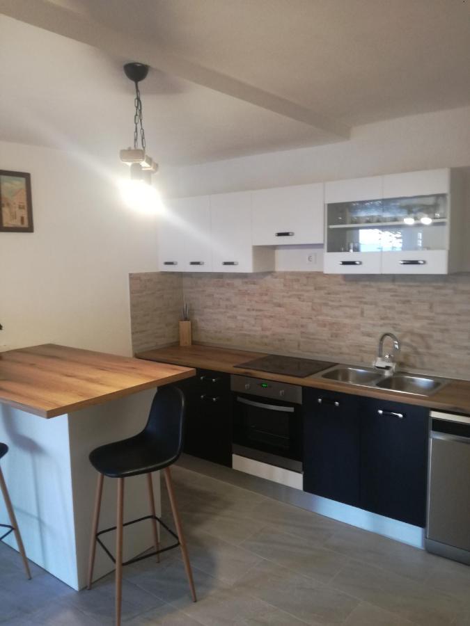 Apartman Laus Zavalatica Kültér fotó
